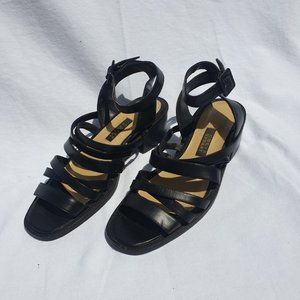 VINTAGE BLACK LEATHER SANDALS